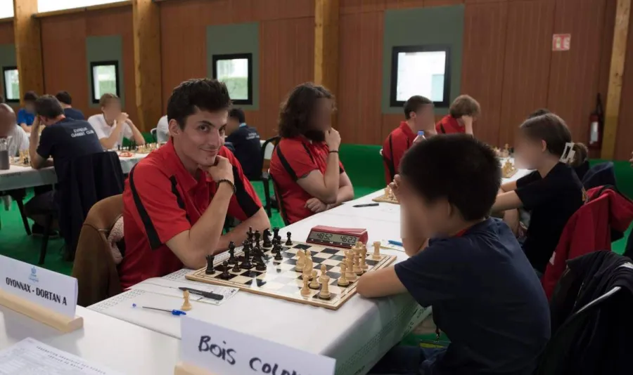 Valentin Chapron en pleine partie officielle lors de la Coupe de la Loubatière